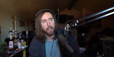 where does asmongold stream